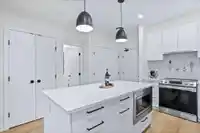 301 8117 200A STREET - thumbnail 10