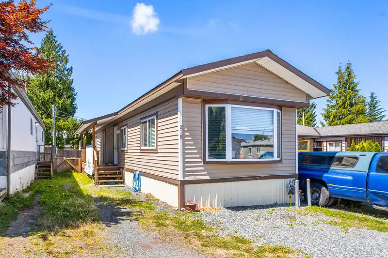21B 26892 FRASER HIGHWAY - photo 1 of 24
