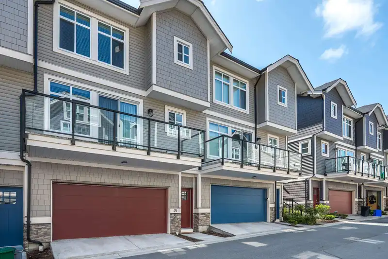 45 10488 124 STREET - photo 1 of 29