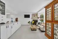 101 888 BUTE STREET - thumbnail 5