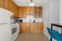 908 320 ROYAL AVENUE - thumbnail 10