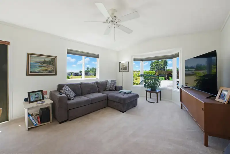 250 27111 0 AVENUE - photo 4 of 31