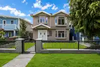 3281 RENFREW STREET - thumbnail 1