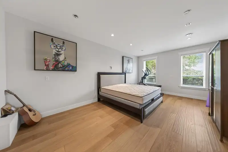 4117 WILLIAMS ROAD - photo 4 of 30