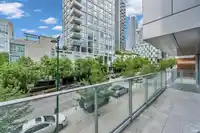 303 1480 HOWE STREET - thumbnail 3