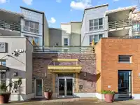 219 15735 CROYDON DRIVE - thumbnail 1