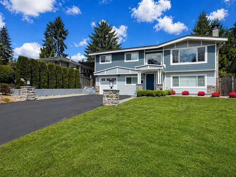 4072 VIOLET STREET - photo 2 of 30