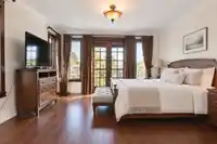 2509 MCBAIN AVENUE - thumbnail 6