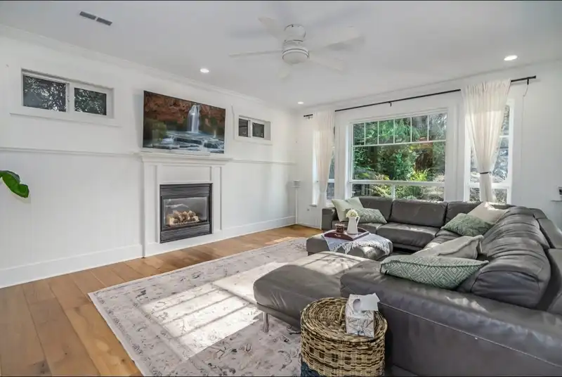 9194 WRIGHT STREET - photo 4 of 31