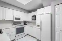 12 16318 82 AVENUE - thumbnail 25