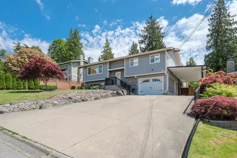 10356 SKAGIT DRIVE - photo 2 of 39