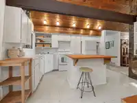 20560 48 AVENUE - thumbnail 9