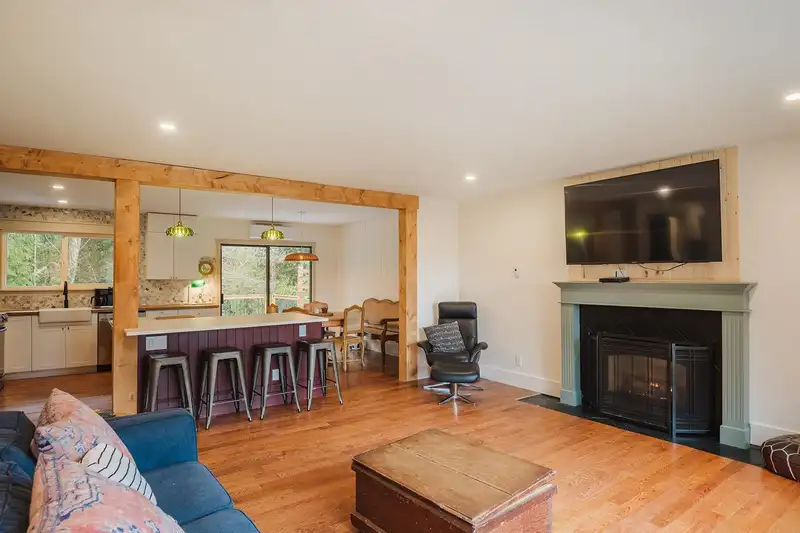 1453 DAVIDSON ROAD - photo 4 of 40
