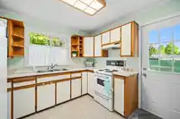 6588 148A STREET - thumbnail 23