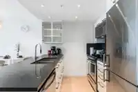 603 933 E HASTINGS STREET - thumbnail 10