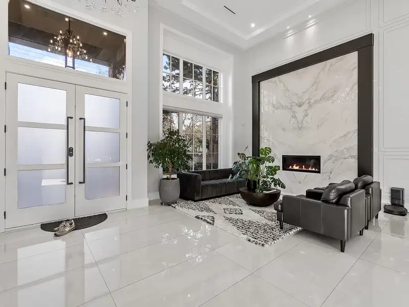 9591 FLORIMOND ROAD - photo 3 of 34