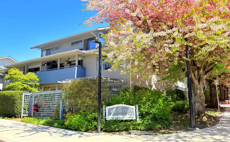 10 2118 EASTERN AVENUE - photo 1 of 37