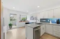 10 2118 EASTERN AVENUE - thumbnail 5
