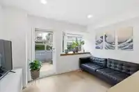 10 2118 EASTERN AVENUE - thumbnail 6