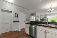 313 32729 GARIBALDI DRIVE - thumbnail 8