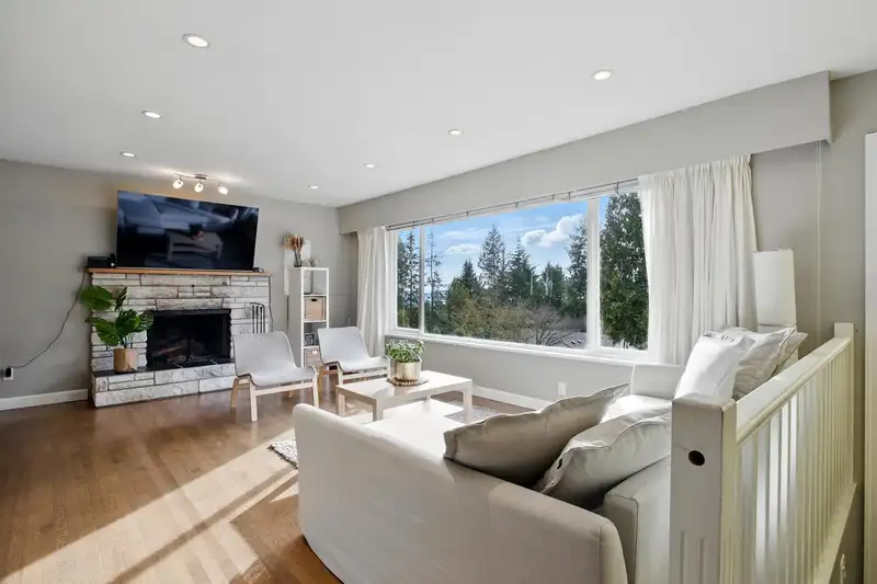 4938 REDONDA DRIVE - photo 1 of 39