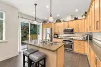 39 22865 TELOSKY AVENUE - thumbnail 2