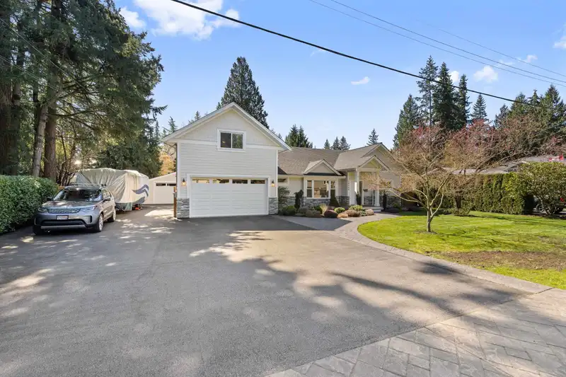 19864 37A AVENUE - photo 3 of 40