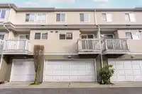 67 7831 GARDEN CITY ROAD - thumbnail 1