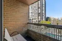 411 1330 BURRARD STREET - thumbnail 15