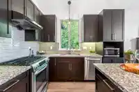 103 3451 BURKE VILLAGE PROMENADE - thumbnail 17