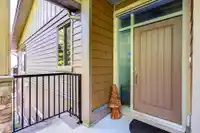 103 3451 BURKE VILLAGE PROMENADE - thumbnail 6