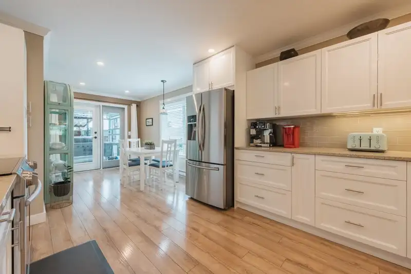 6319 TOWER STREET - photo 3 of 40