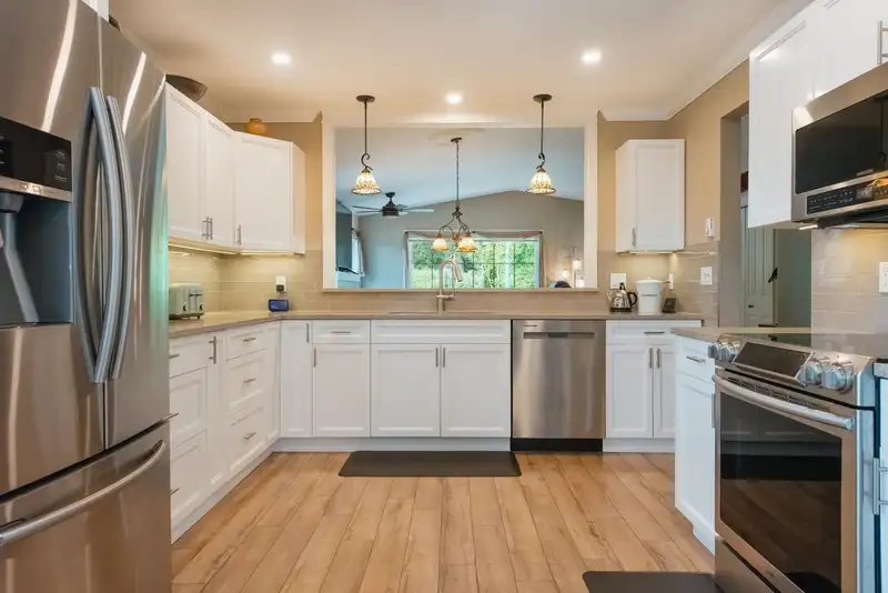 6319 TOWER STREET - photo 4 of 40