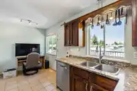 20771 44 AVENUE - thumbnail 11