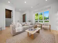 2 3786 PETER STREET - thumbnail 8