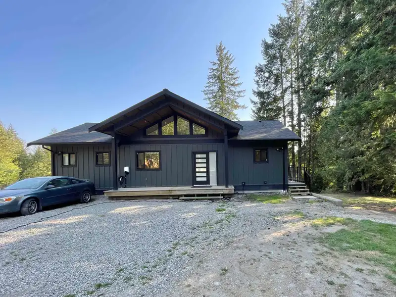 915 PAYNE ROAD - photo 4 of 31