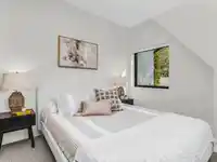 3 4088 MAPLE CRESCENT - thumbnail 25