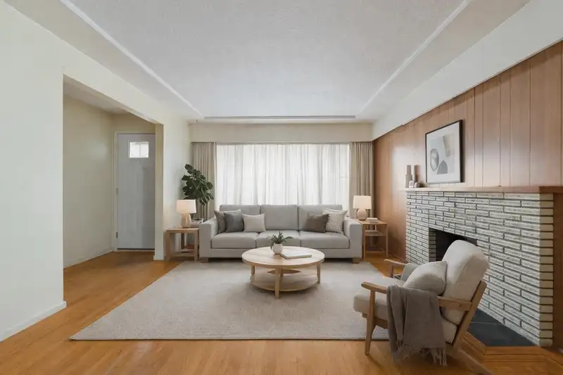 657 E 57TH AVENUE - photo 4 of 31