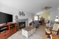 6 13970 72 AVENUE - thumbnail 2