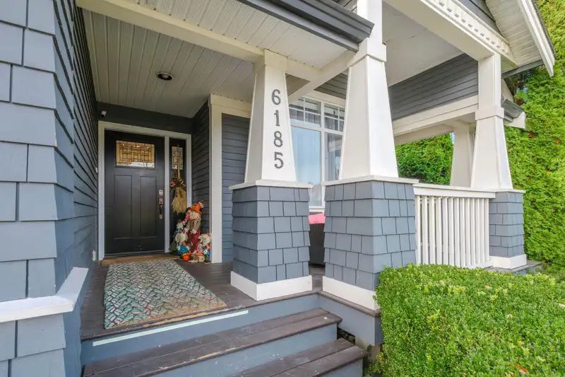 6185 167A STREET - photo 2 of 33