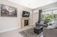 24 7298 199A STREET - thumbnail 9