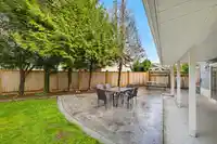 9490 206A STREET - thumbnail 33