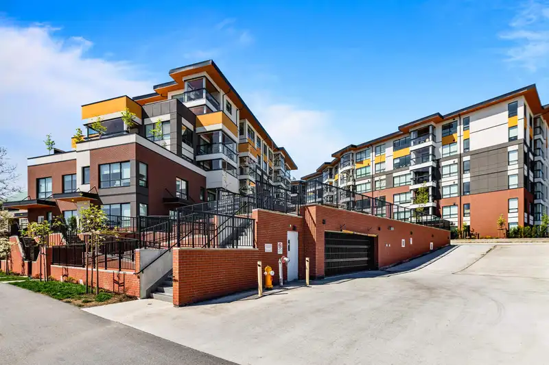 115 11641 227 STREET - photo 1 of 40