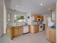 7659 REDROOFFS ROAD - thumbnail 17