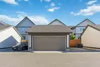 20529 77B AVENUE - thumbnail 33