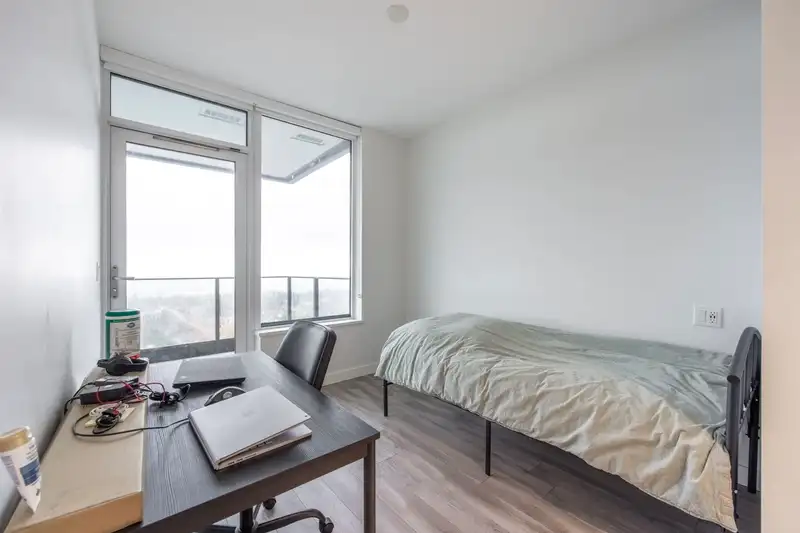 2108 6699 DUNBLANE AVENUE - photo 3 of 16
