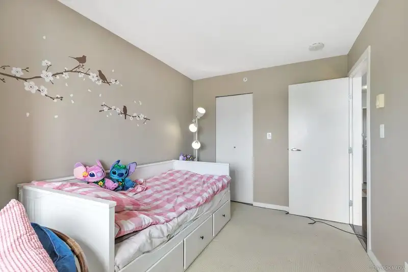 910 13618 100 AVENUE - photo 3 of 18