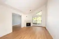 311 15272 20 AVENUE - thumbnail 3