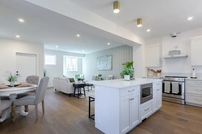 2465 BECK ROAD - photo 2 of 40