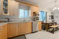 1598 MANNING AVENUE - thumbnail 12